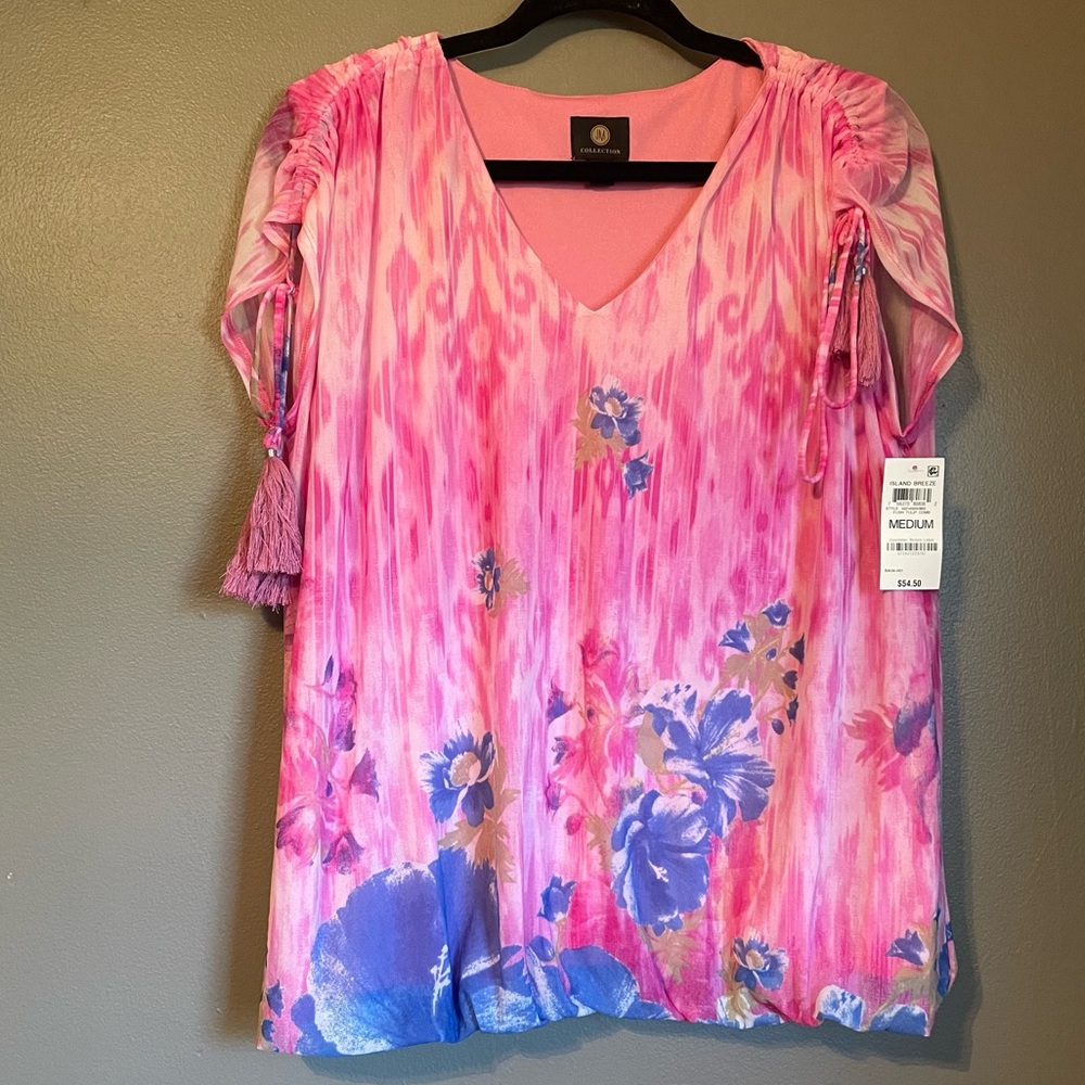 NWT JM Collection Sz Med Women’s Pink Blue Floral V-neck Short Sleeve Blouse $54